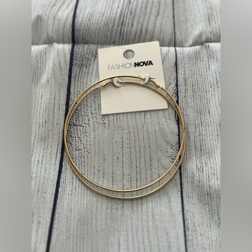 Fashion Nova Gold Oversized Hoop Earrings!💜Brand NEW never worn!